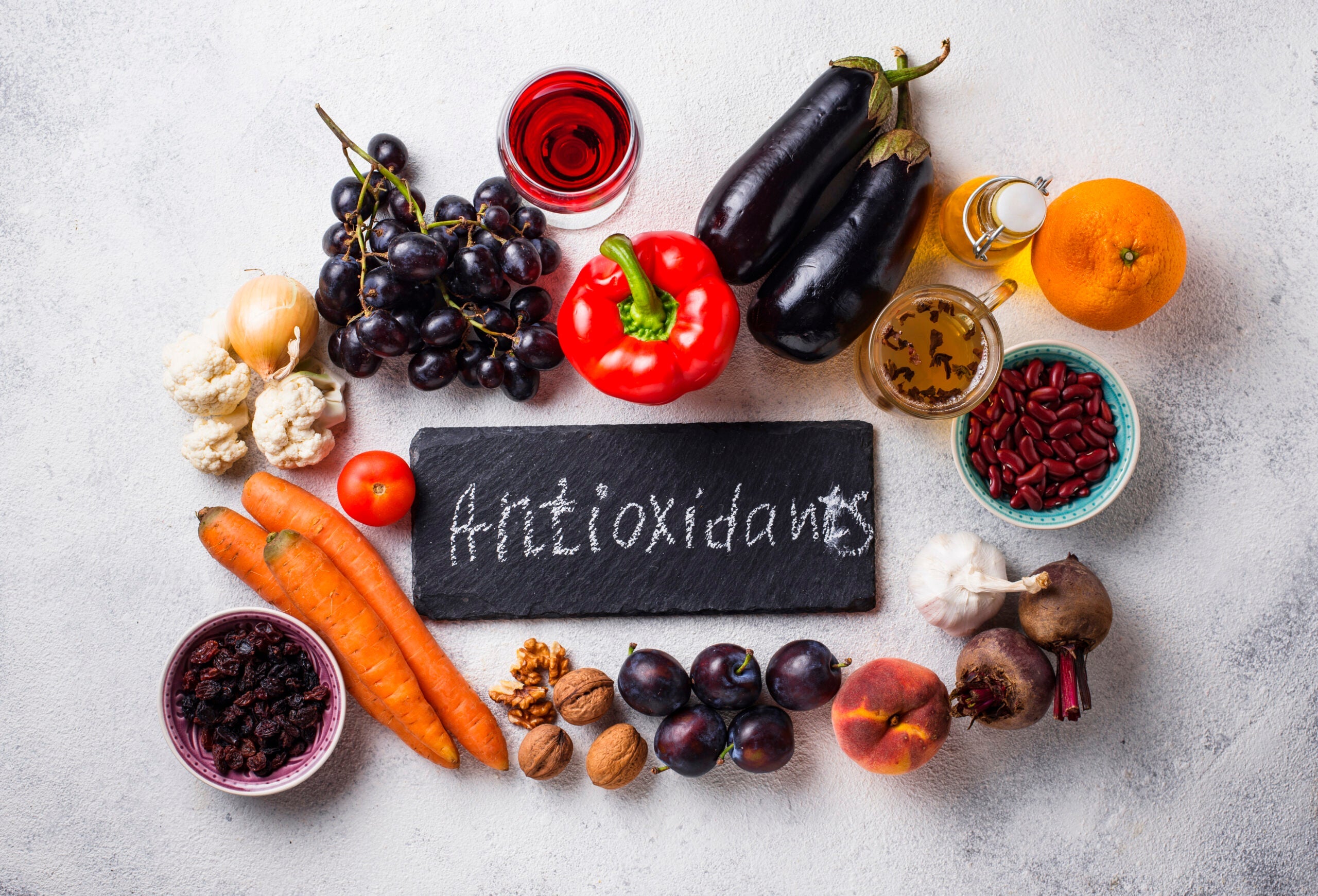 Natürliche Antioxidantien-Revolution: Wie Kurkuma und Houttuynia als Superfood-Duo deine Gesundheit transformieren können